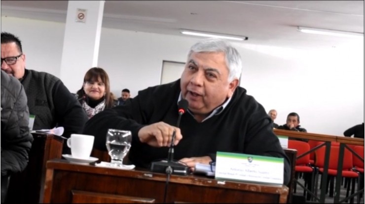 Contrapunto entre los concejales Bondarenko y Suárez